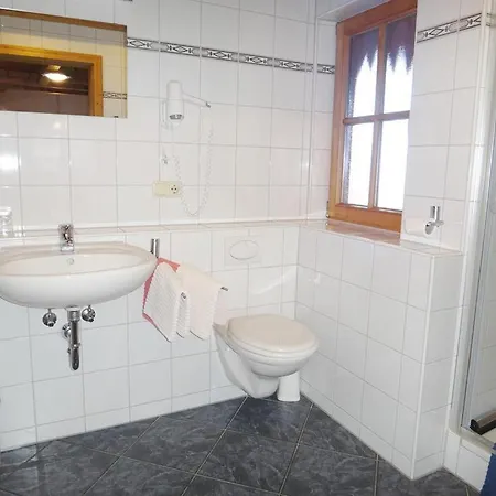 Apartment Paradies *