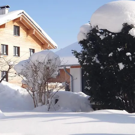 Apartment Paradies *
